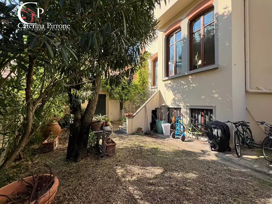 Immagine 17 di Appartamento in vendita  in via Orcagna 44 a Firenze