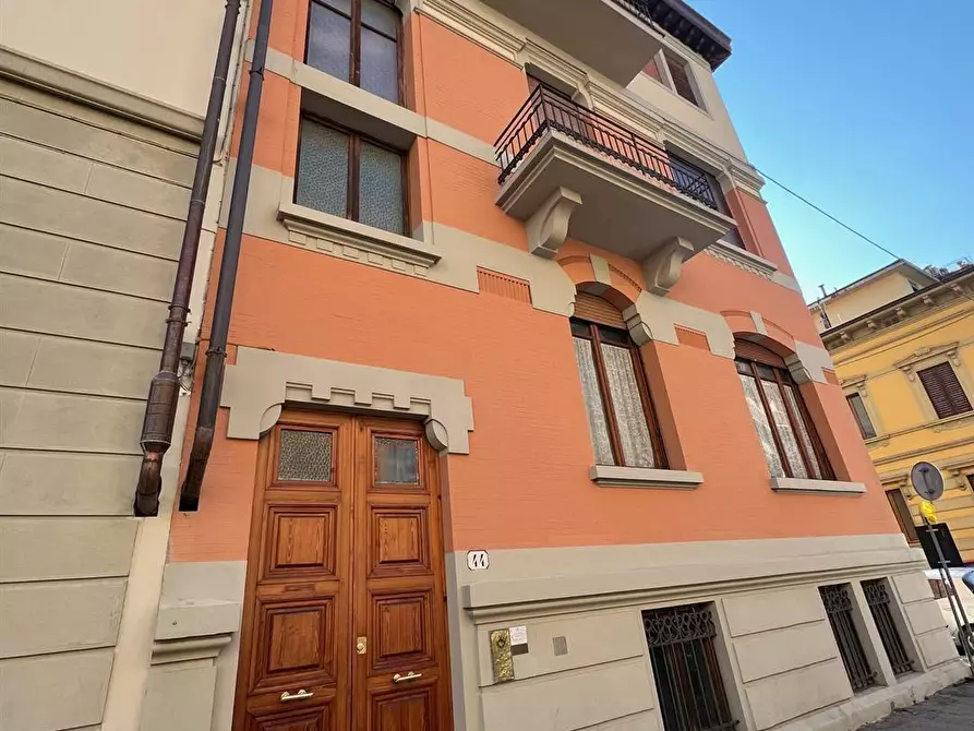 Immagine 3 di Appartamento in vendita  in via Orcagna 44 a Firenze