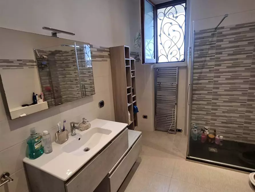 Immagine 27 di Appartamento in vendita  in via Madonna della Querce 10 a Firenze