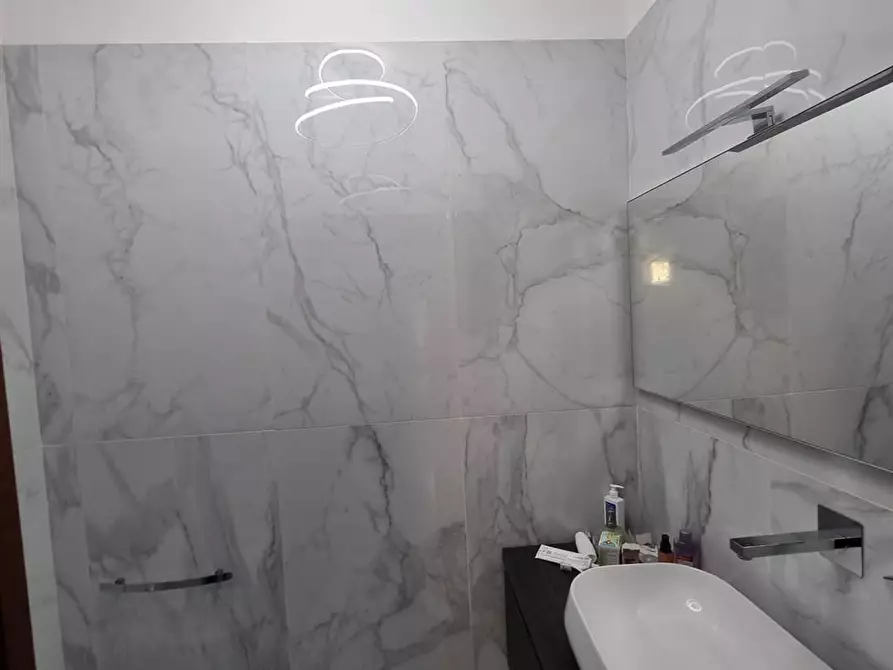 Immagine 29 di Appartamento in vendita  in via Madonna della Querce 10 a Firenze