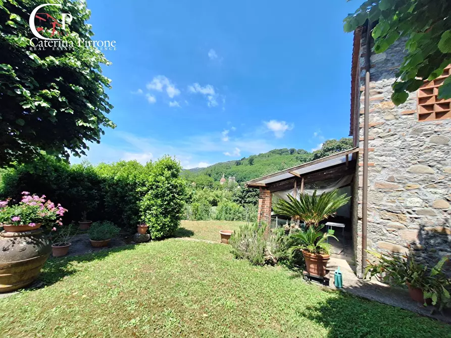 Immagine 66 di Villa in vendita  in via Roma 10 a Pescaglia