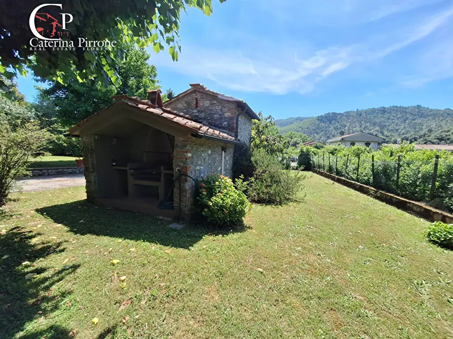 Immagine 67 di Villa in vendita  in via Roma 10 a Pescaglia