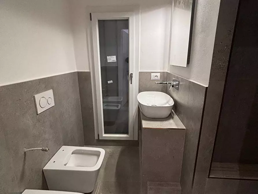 Immagine 13 di Appartamento in vendita  in VIA RAMAZZINI 10 a Firenze