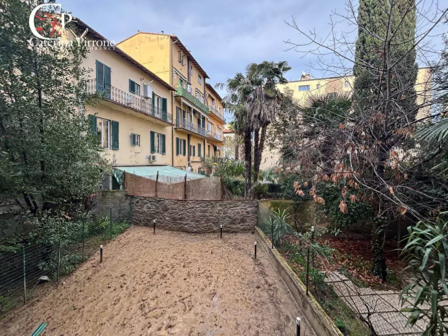 Immagine 9 di Appartamento in vendita  in VIA RAMAZZINI 10 a Firenze