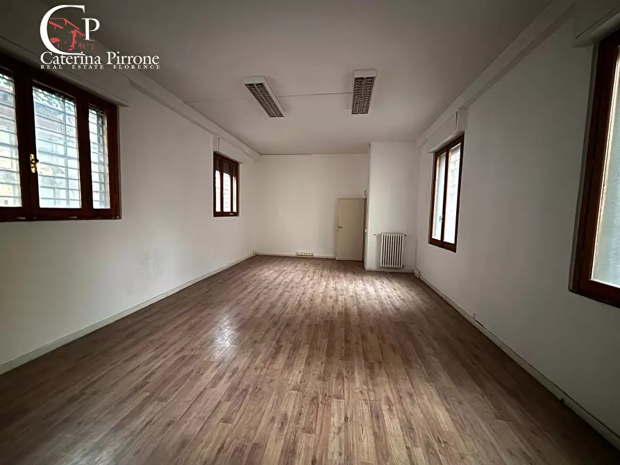 Immagine 18 di Ufficio in affitto  in via Maragliano 10 a Firenze