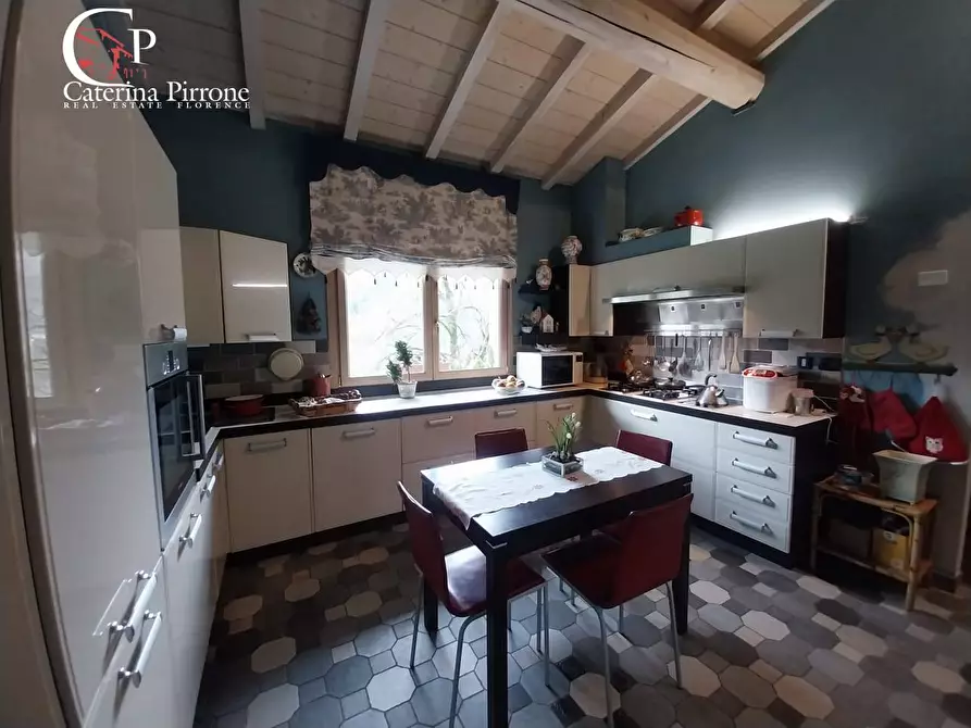 Immagine 40 di Villa in vendita  in via del Lago 1 a Londa