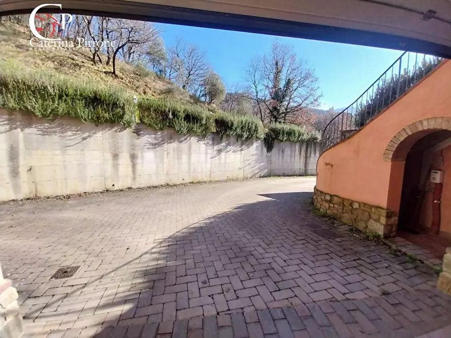 Immagine 56 di Villa in vendita  in via del Lago 1 a Londa