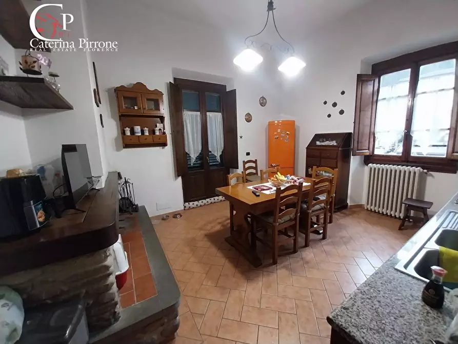 Immagine 3 di Appartamento in vendita  in piazza Stazione 10 a Dicomano