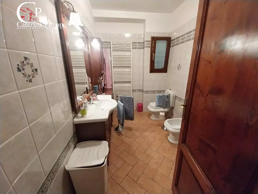 Immagine 12 di Appartamento in vendita  in piazza Stazione 10 a Dicomano