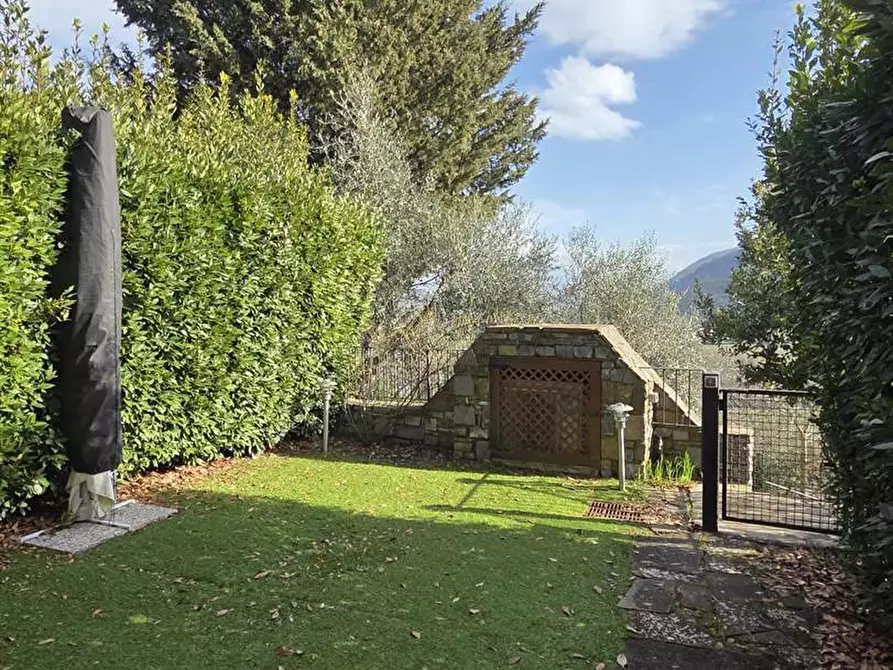 Immagine 11 di Casa indipendente in vendita  in via di Gricigliano 40 a Pontassieve