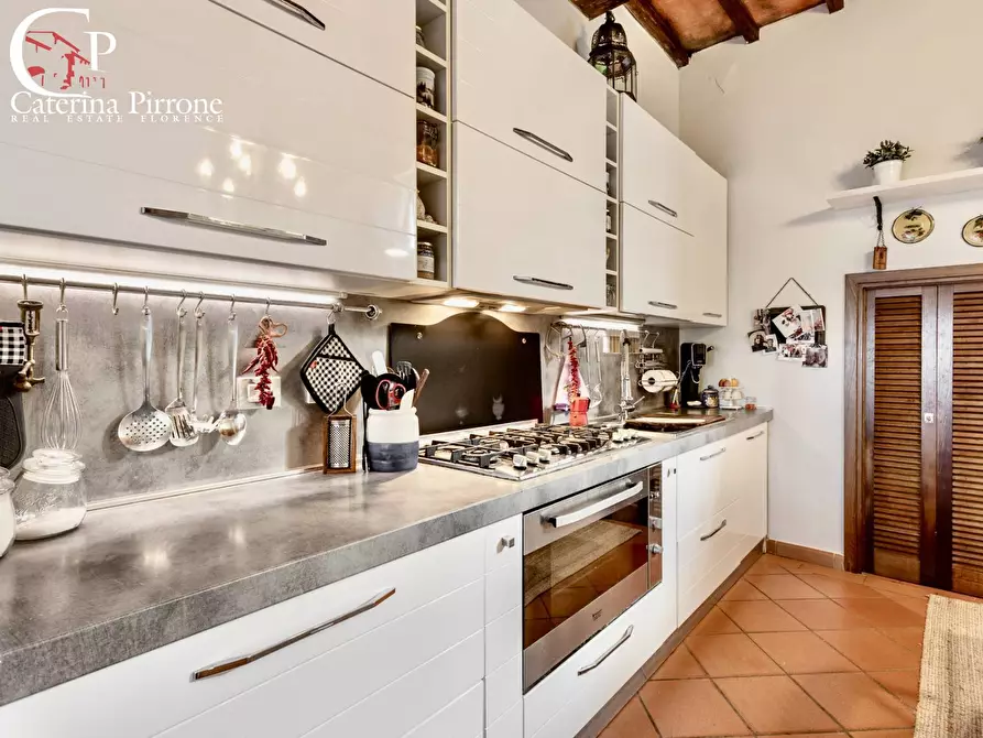 Immagine 25 di Rustico / casale in vendita  in via di Sezzate snc a Greve In Chianti