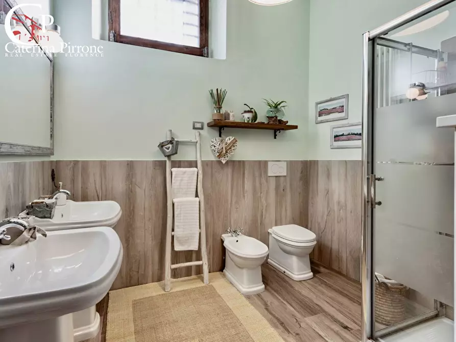 Immagine 26 di Rustico / casale in vendita  in via di Sezzate snc a Greve In Chianti