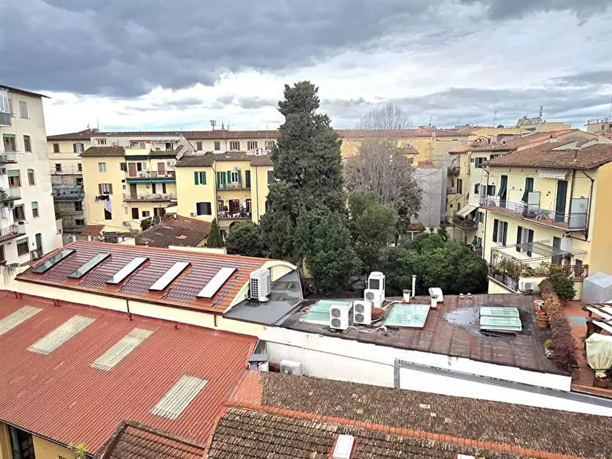 Immagine 16 di Appartamento in vendita  in via Arnolfo 40 a Firenze