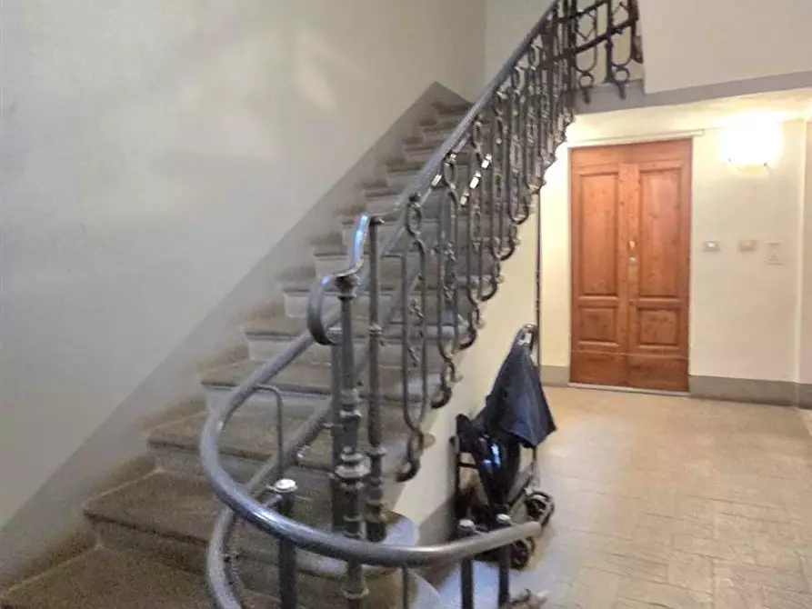 Immagine 3 di Appartamento in vendita  in via Arnolfo 40 a Firenze