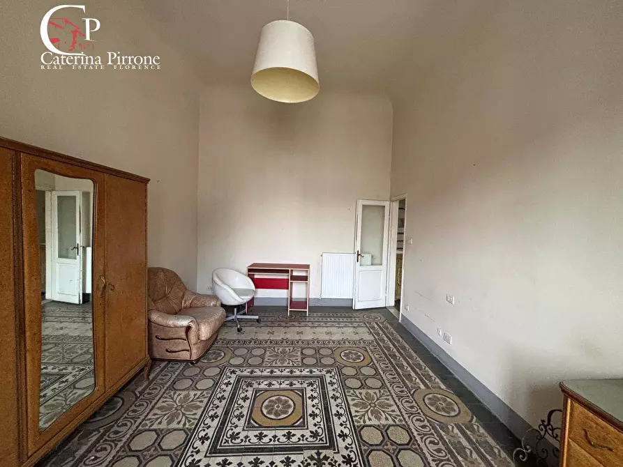 Immagine 1 di Appartamento in vendita  in Viale Edmondo De Amicis 83 a Firenze
