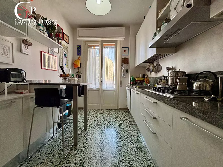 Immagine 10 di Appartamento in vendita  in via Uguccione Della Faggiola 20 a Firenze