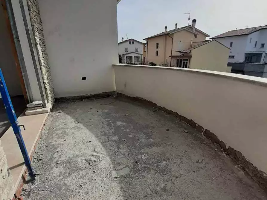 Immagine 4 di Appartamento in vendita  in via Monte Nero 10 a Cecina