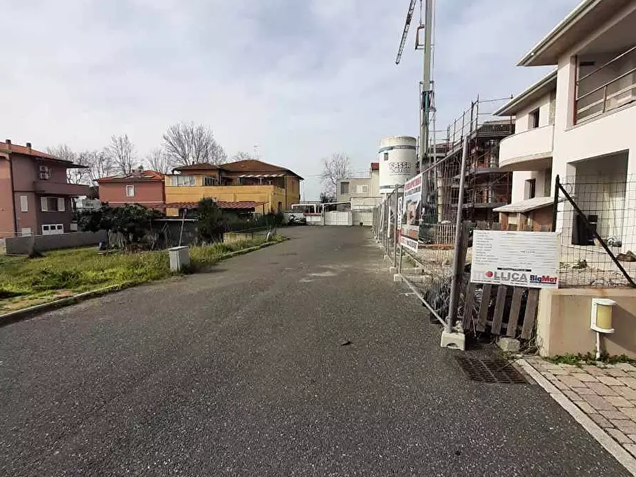 Immagine 24 di Appartamento in vendita  in via Monte Nero 10 a Cecina