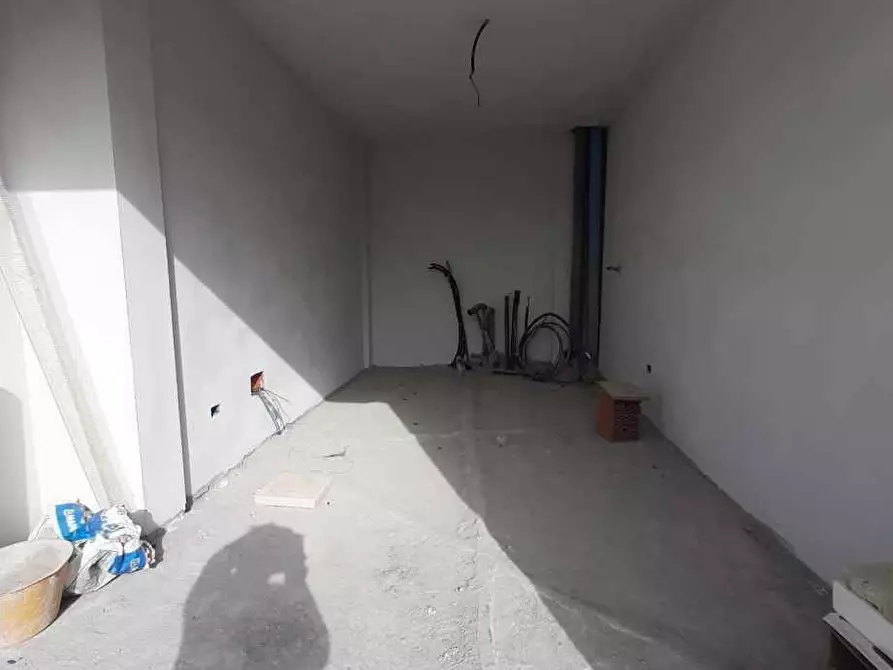 Immagine 4 di Appartamento in vendita  in via Monte Nero 30 a Cecina