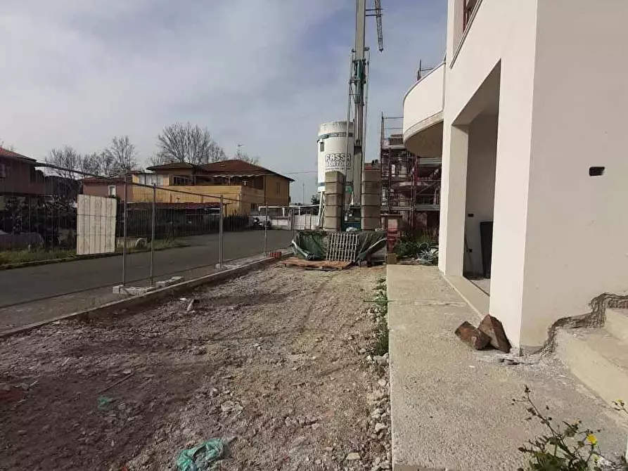 Immagine 12 di Appartamento in vendita  in via Monte Nero 30 a Cecina