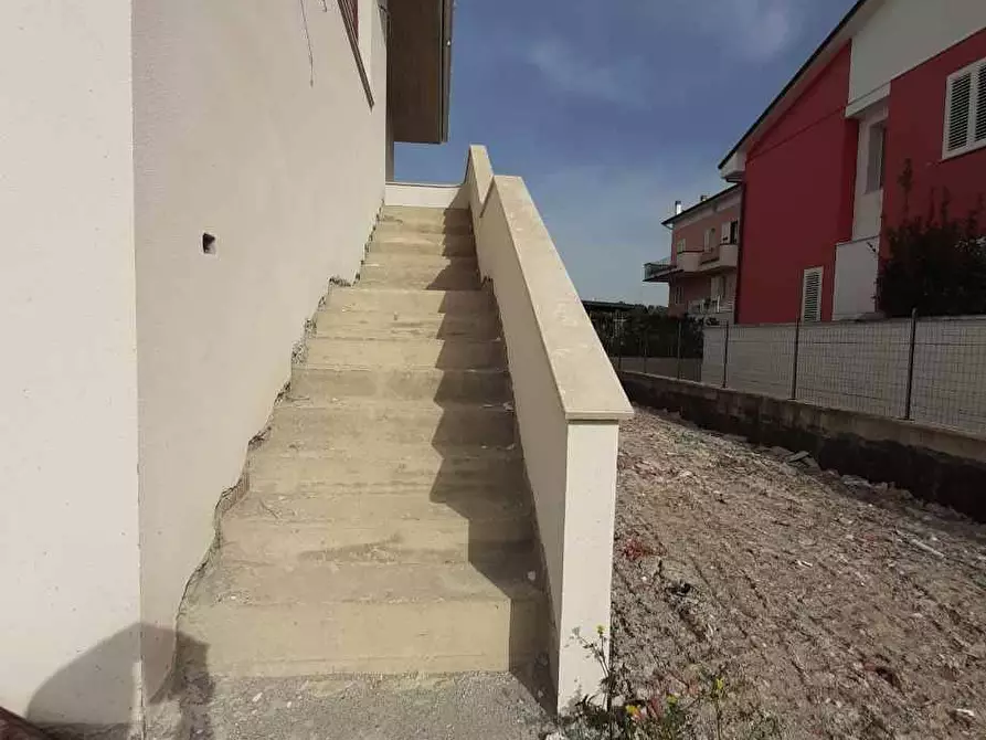 Immagine 19 di Appartamento in vendita  in via Monte Nero 30 a Cecina