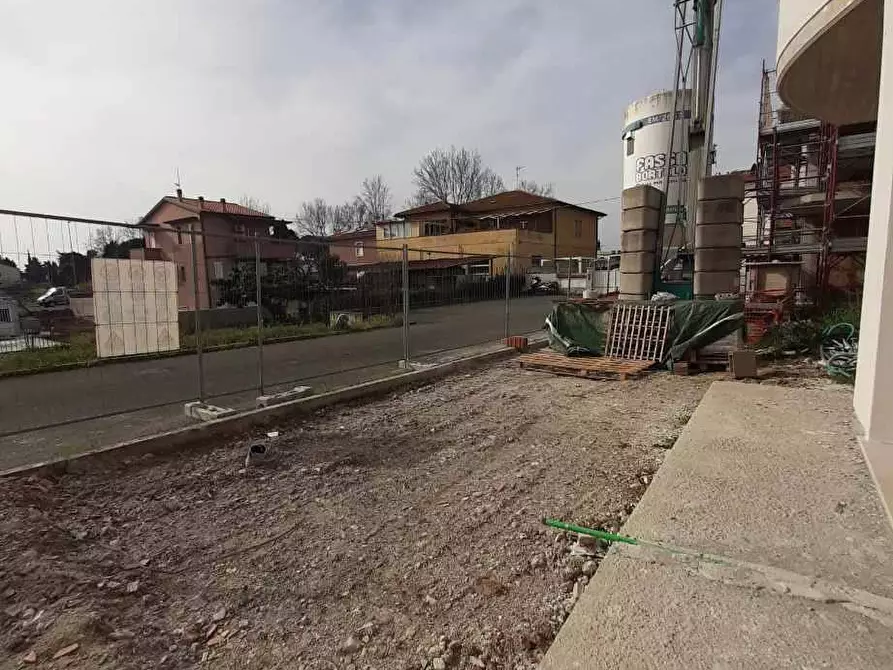 Immagine 23 di Appartamento in vendita  in via Monte Nero 30 a Cecina