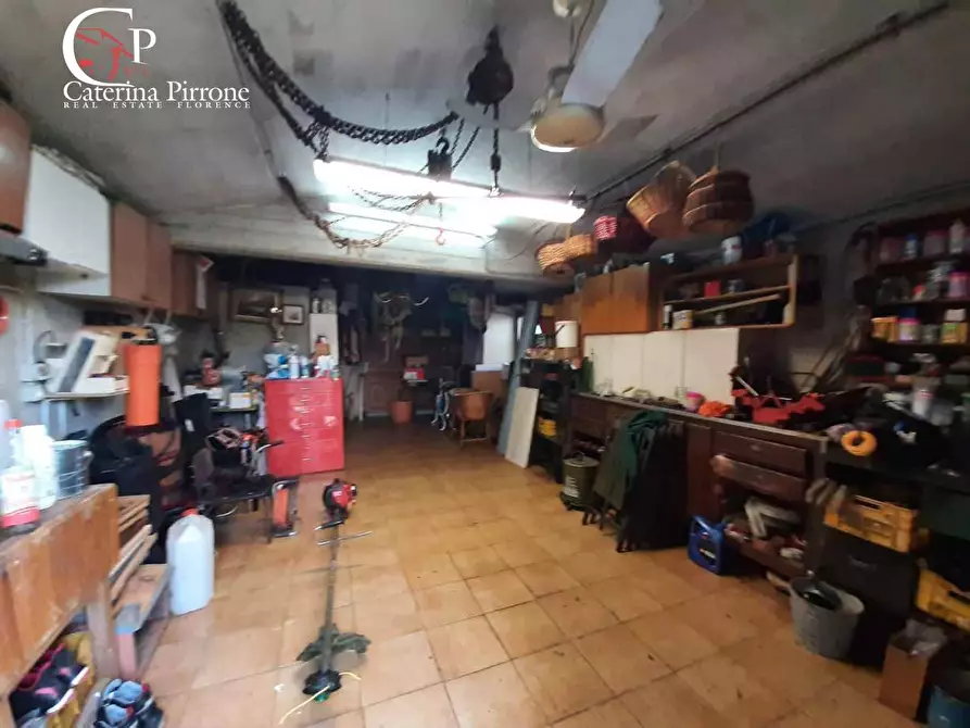 Immagine 3 di Magazzino in vendita  in Stradone Provinciale 13 51 a Rosignano Marittimo