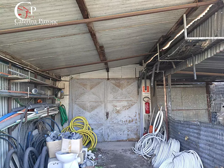 Immagine 4 di Magazzino in vendita  in via Chiantigiana 12 a Firenze