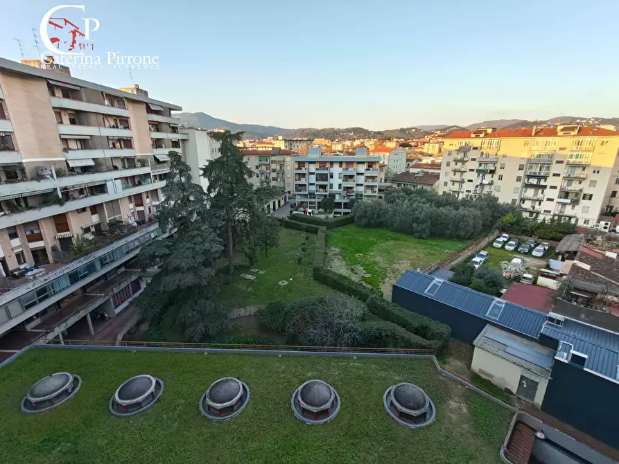 Immagine 3 di Appartamento in vendita  in VIA CIRCONDARIA 40 a Firenze