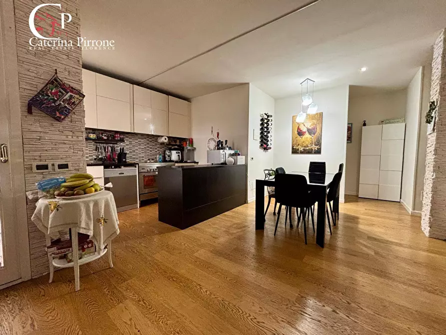 Immagine 3 di Appartamento in vendita  in Piazza Etrusca 6 a Fiesole