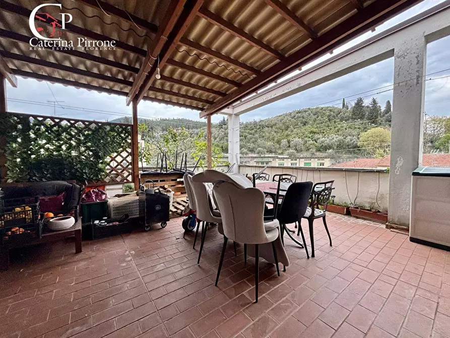 Immagine 20 di Appartamento in vendita  in Piazza Etrusca 6 a Fiesole