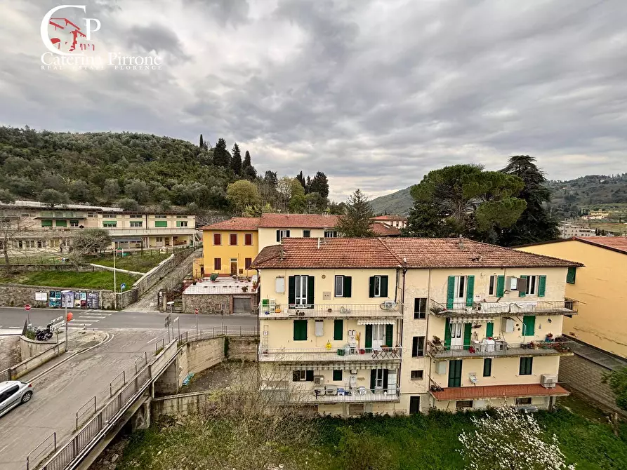 Immagine 27 di Appartamento in vendita  in Piazza Etrusca 6 a Fiesole