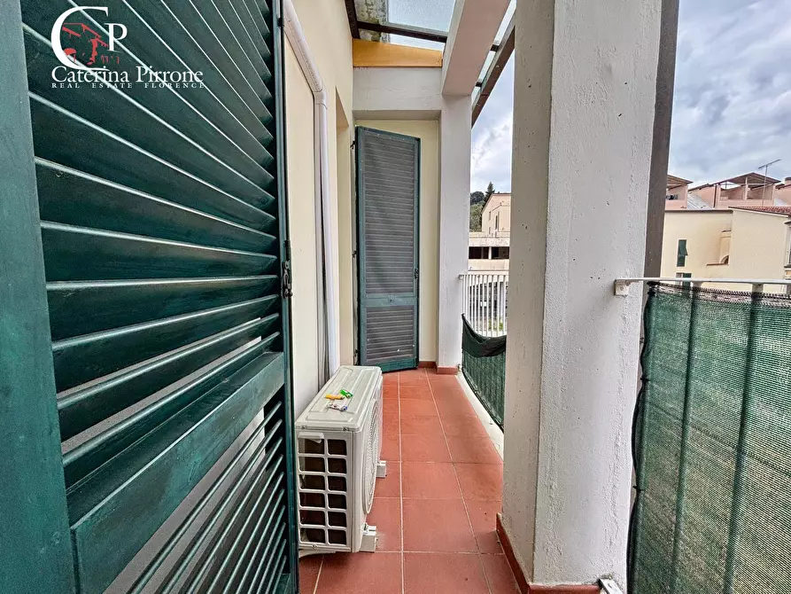 Immagine 35 di Appartamento in vendita  in Piazza Etrusca 6 a Fiesole