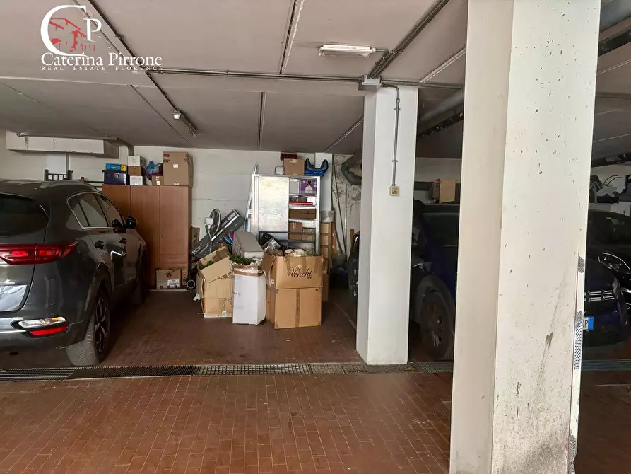 Immagine 43 di Appartamento in vendita  in Piazza Etrusca 6 a Fiesole