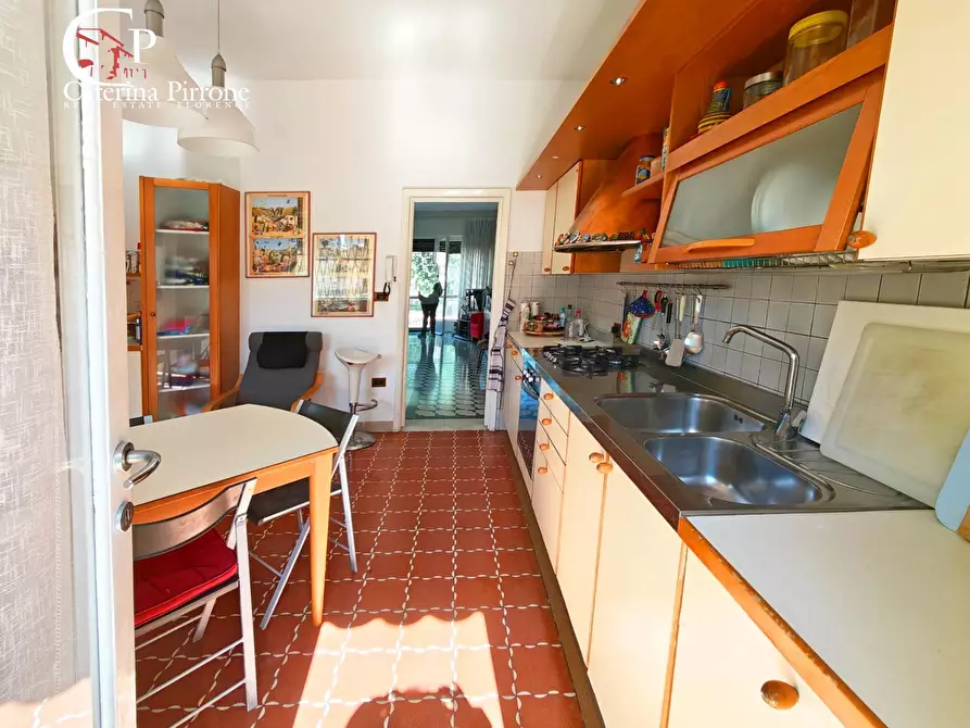 Immagine 25 di Casa indipendente in vendita  in via Pola 1 a Viareggio