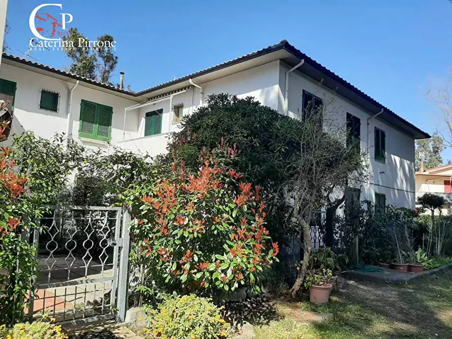 Immagine 1 di Appartamento in vendita  in Via Pozzuolo 10 a Rosignano Marittimo