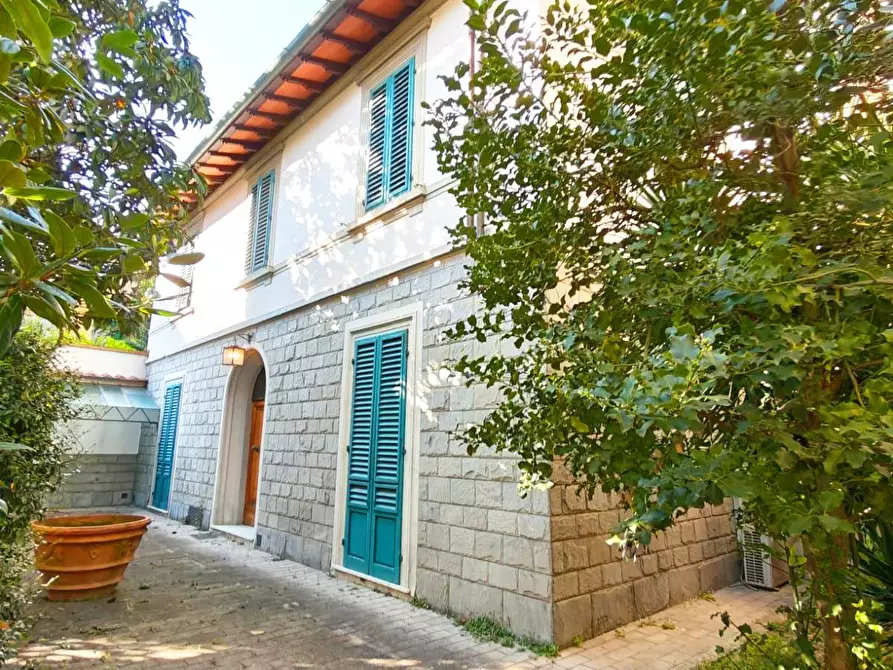 Immagine 6 di Casa indipendente in vendita  in via San Zanobi 10 a Firenze