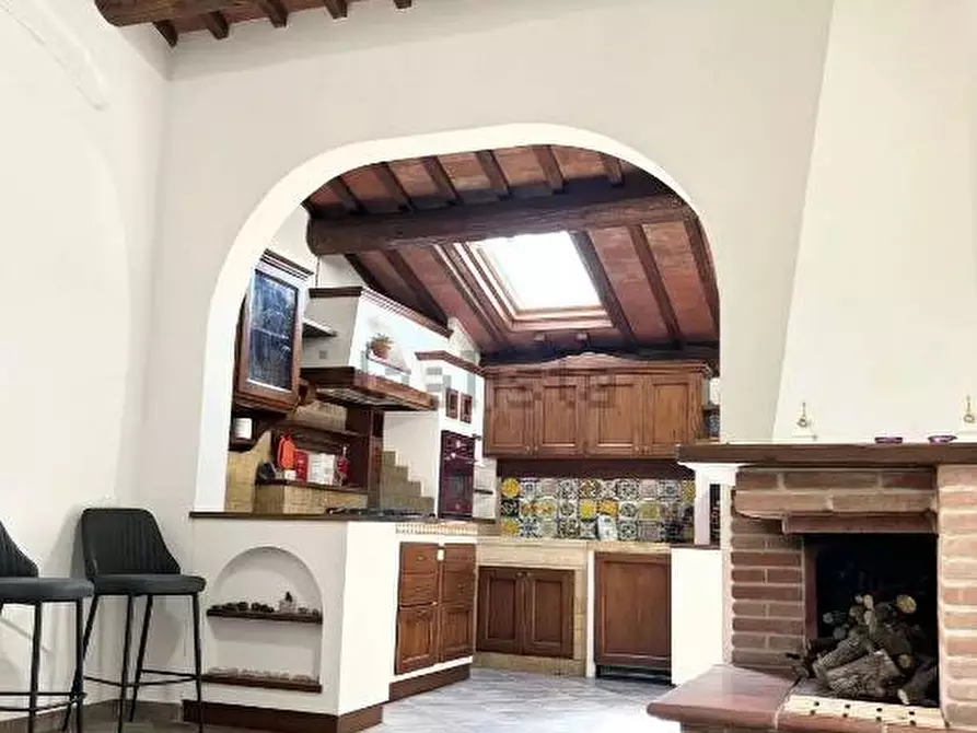 Immagine 3 di Appartamento in vendita  in via delle Croci 8 a Scandicci