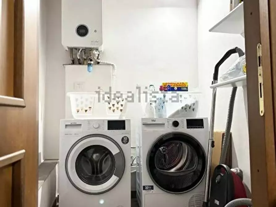 Immagine 13 di Appartamento in vendita  in via delle Croci 8 a Scandicci