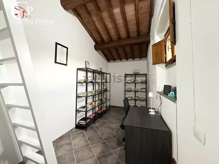 Immagine 21 di Appartamento in vendita  in via delle Croci 8 a Scandicci