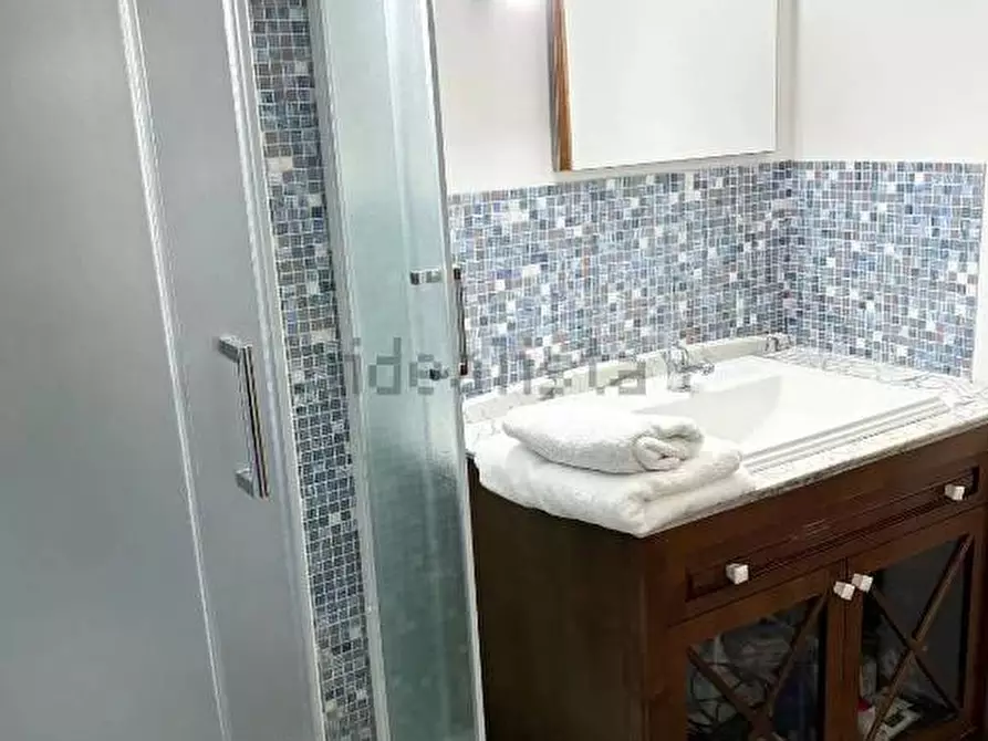 Immagine 26 di Appartamento in vendita  in via delle Croci 8 a Scandicci