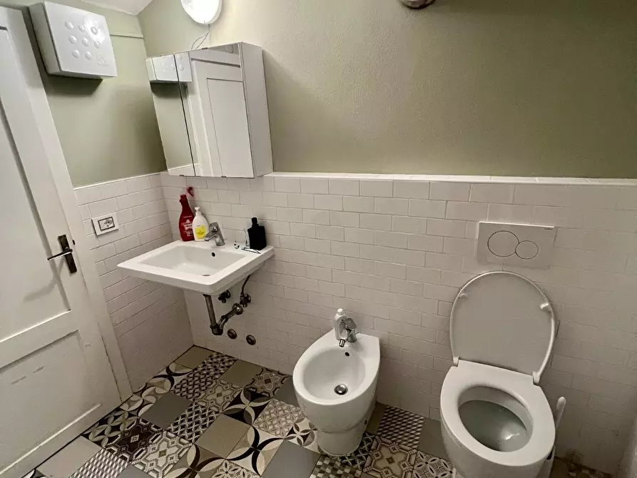 Immagine 21 di Appartamento in vendita  in viale Augusto Righi 83 a Firenze