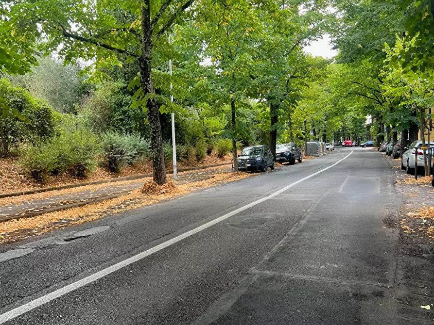 Immagine 36 di Appartamento in vendita  in viale Augusto Righi 83 a Firenze