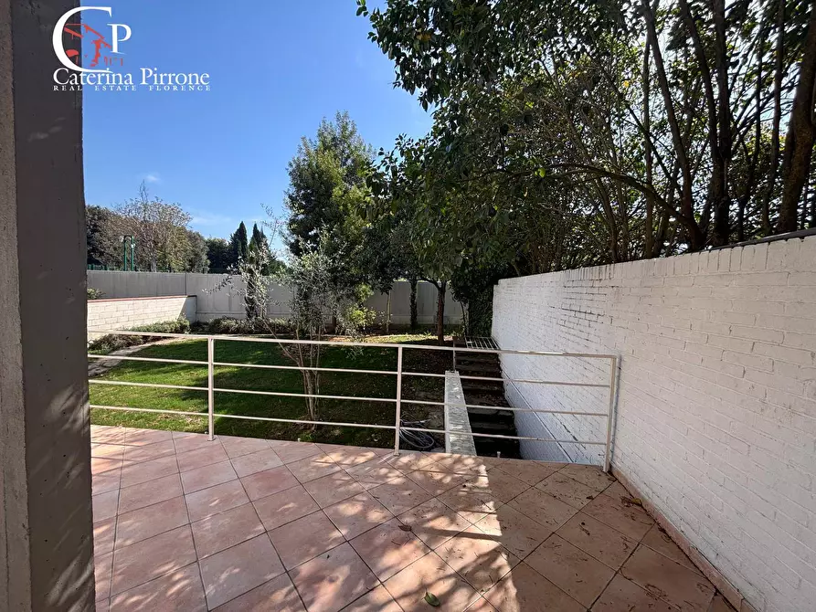 Immagine 3 di Villa in vendita  in via del Padule 50 a Firenze