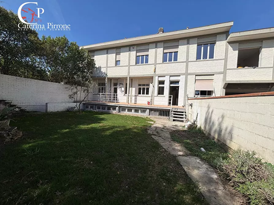 Immagine 32 di Villa in vendita  in via del Padule 50 a Firenze