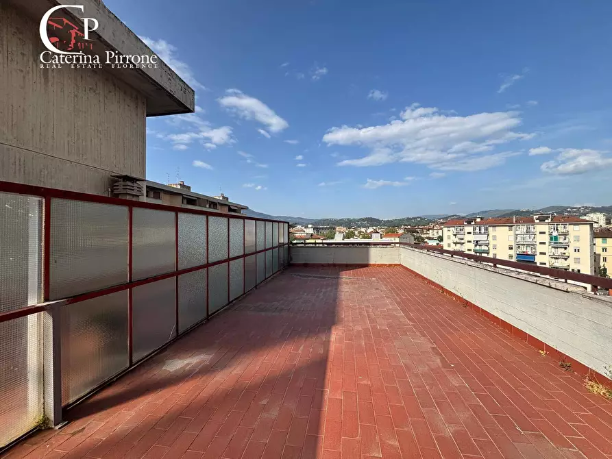 Immagine 2 di Appartamento in vendita  in VIA CIRCONDARIA 40 a Firenze