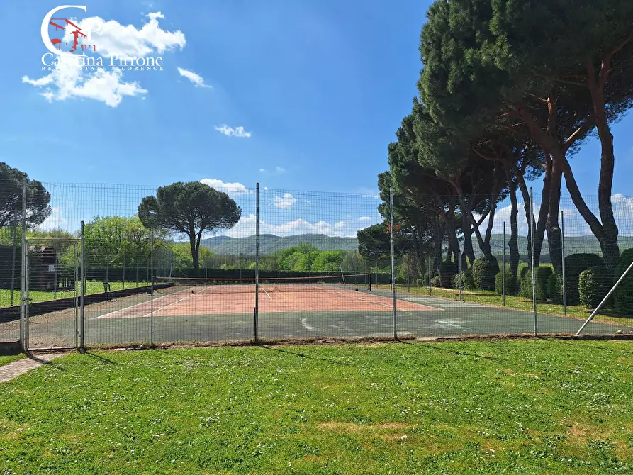 Immagine 5 di Villa in vendita  in località La Casina snc a Bucine