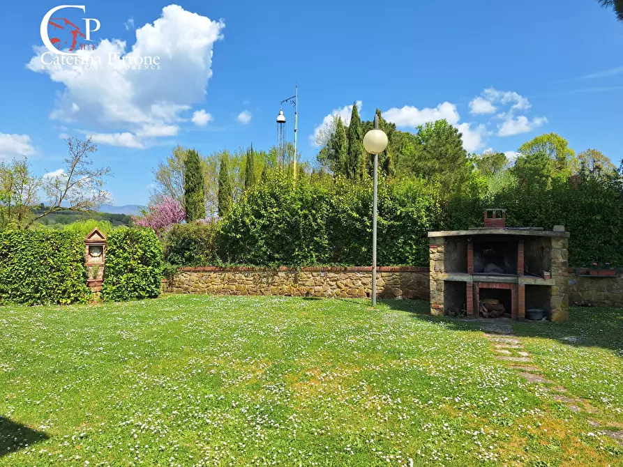 Immagine 9 di Villa in vendita  in località La Casina snc a Bucine