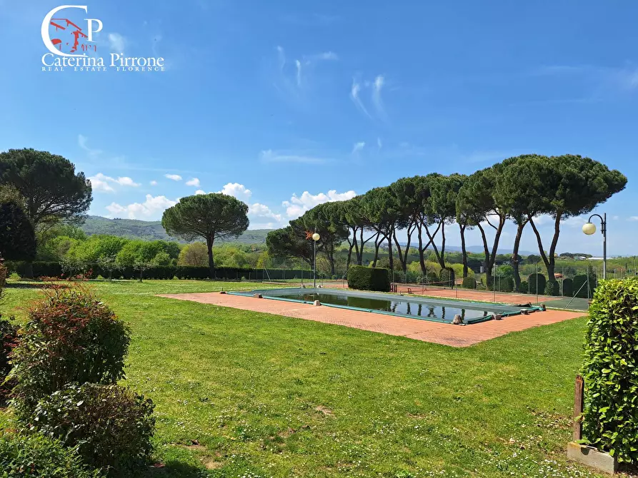 Immagine 15 di Villa in vendita  in località La Casina snc a Bucine