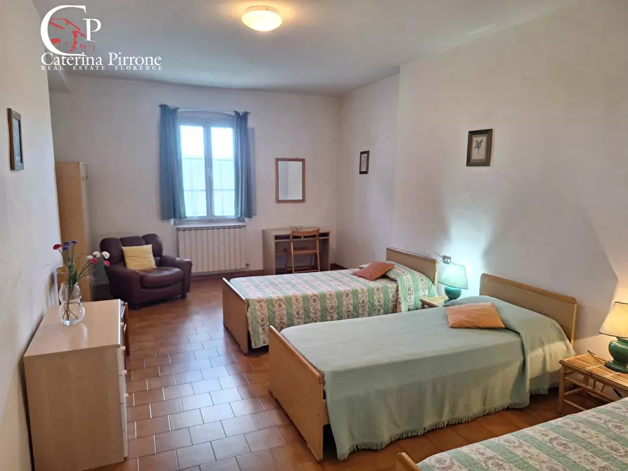Immagine 43 di Villa in vendita  in località La Casina snc a Bucine